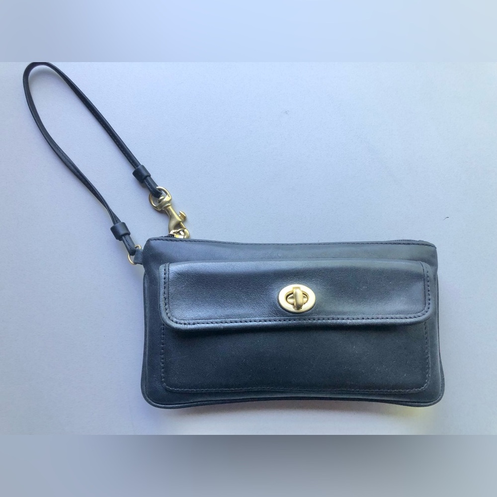 Vintage COACH Black Leather Turnlock Legacy Wristlet